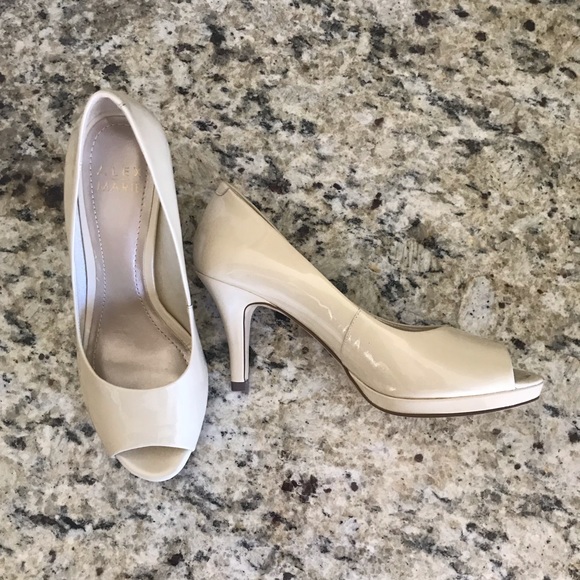 Alex Marie Shoes - ALEX MARIE PEEP-TOE PUMPS